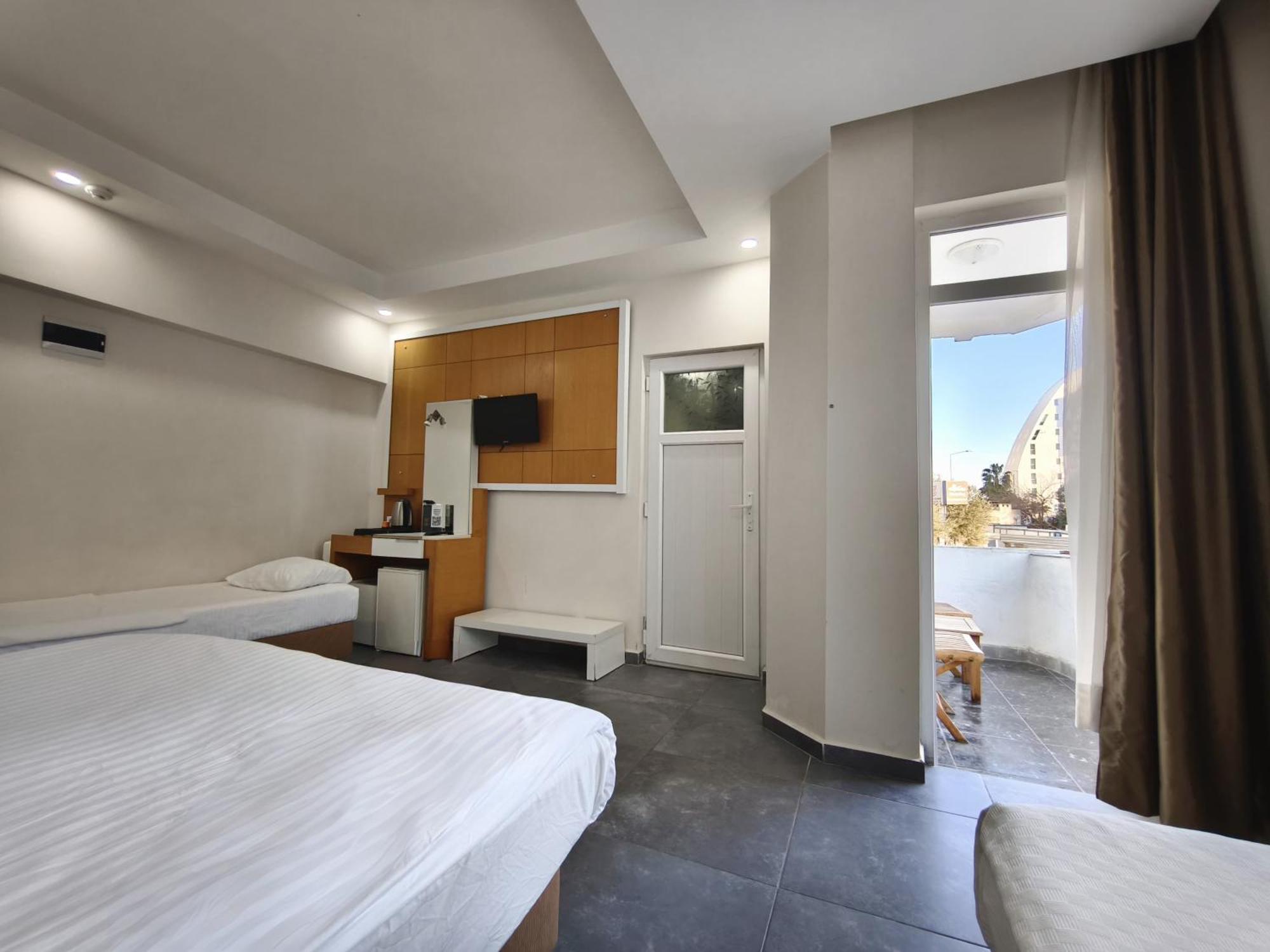 Babil Hotel Анталия Екстериор снимка